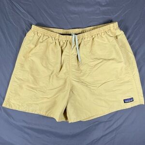 Patagonia Baggies Shorts Men's Size XL Yellow Lined Activewear Snap Button Hiker